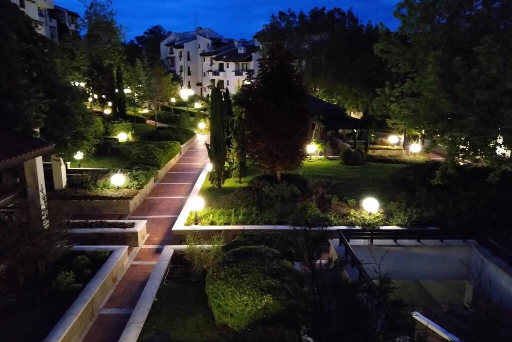 Apartment In The Picturesque Oasis Resort & Spa Łozenec Zewnętrze zdjęcie