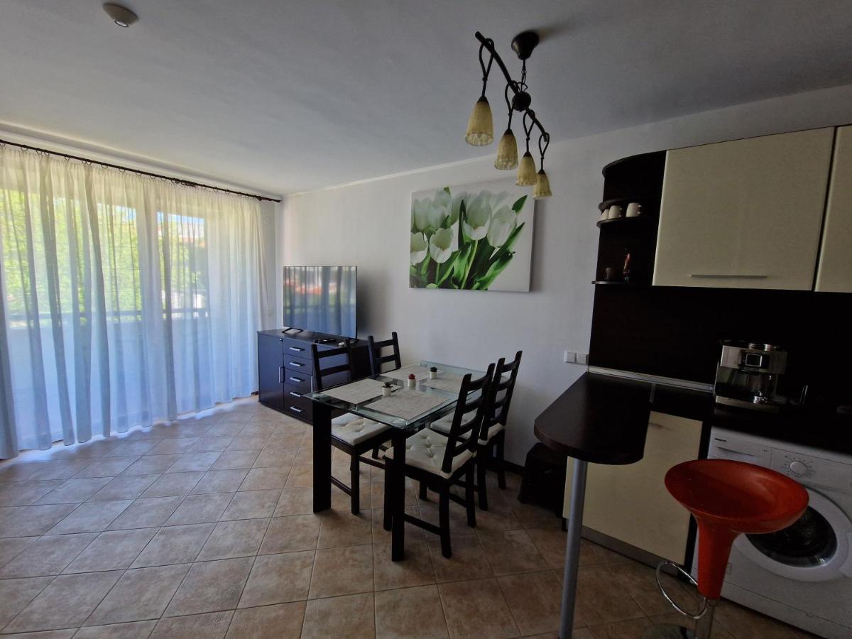 Apartment In The Picturesque Oasis Resort & Spa Łozenec Zewnętrze zdjęcie